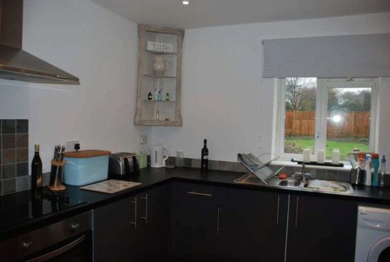 2 bedroom Detached t...